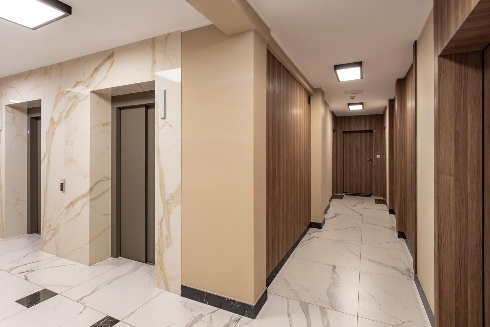 Studio W Centrum- Villa Wenecja Poznan Luaran gambar